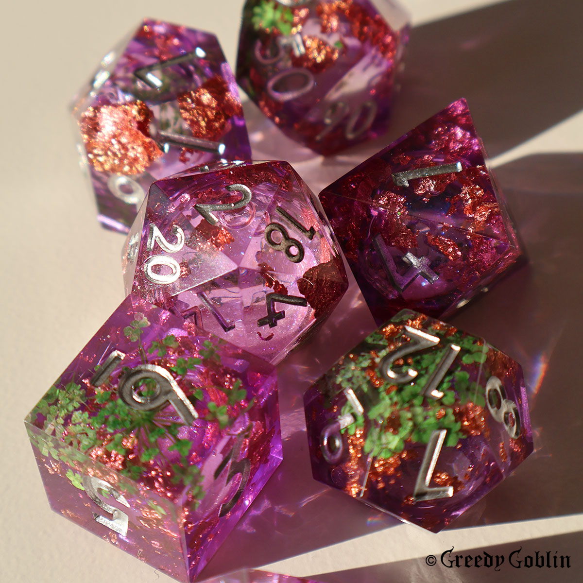 Liquid Core Dice Set (Transparent Purple with Green Flowers)