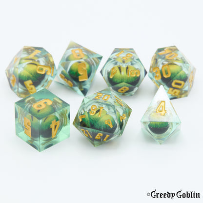 Liquid Core Dice Set (Green Eye)