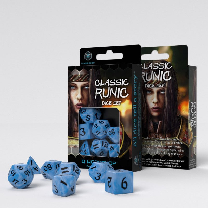 Q-Workshop Classic Runic : Glacier & Black